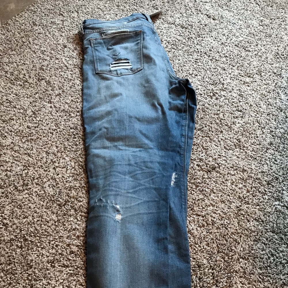 Hudson ripped and repaired skinny jean - Picture 8 of 8